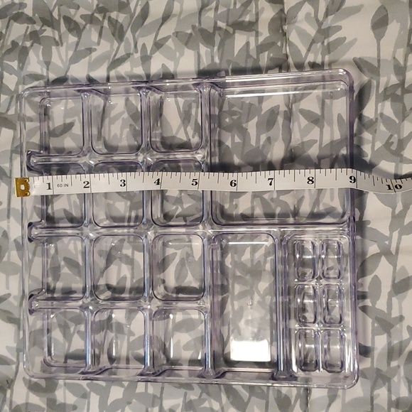 Clear Acrylic Jewelry Organizer Trays - Set of 2 - Picture 6 of 7